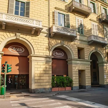 Vittorio 73 Luxury * Turin