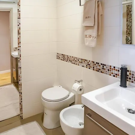Vittorio 73 Luxury Apartamento